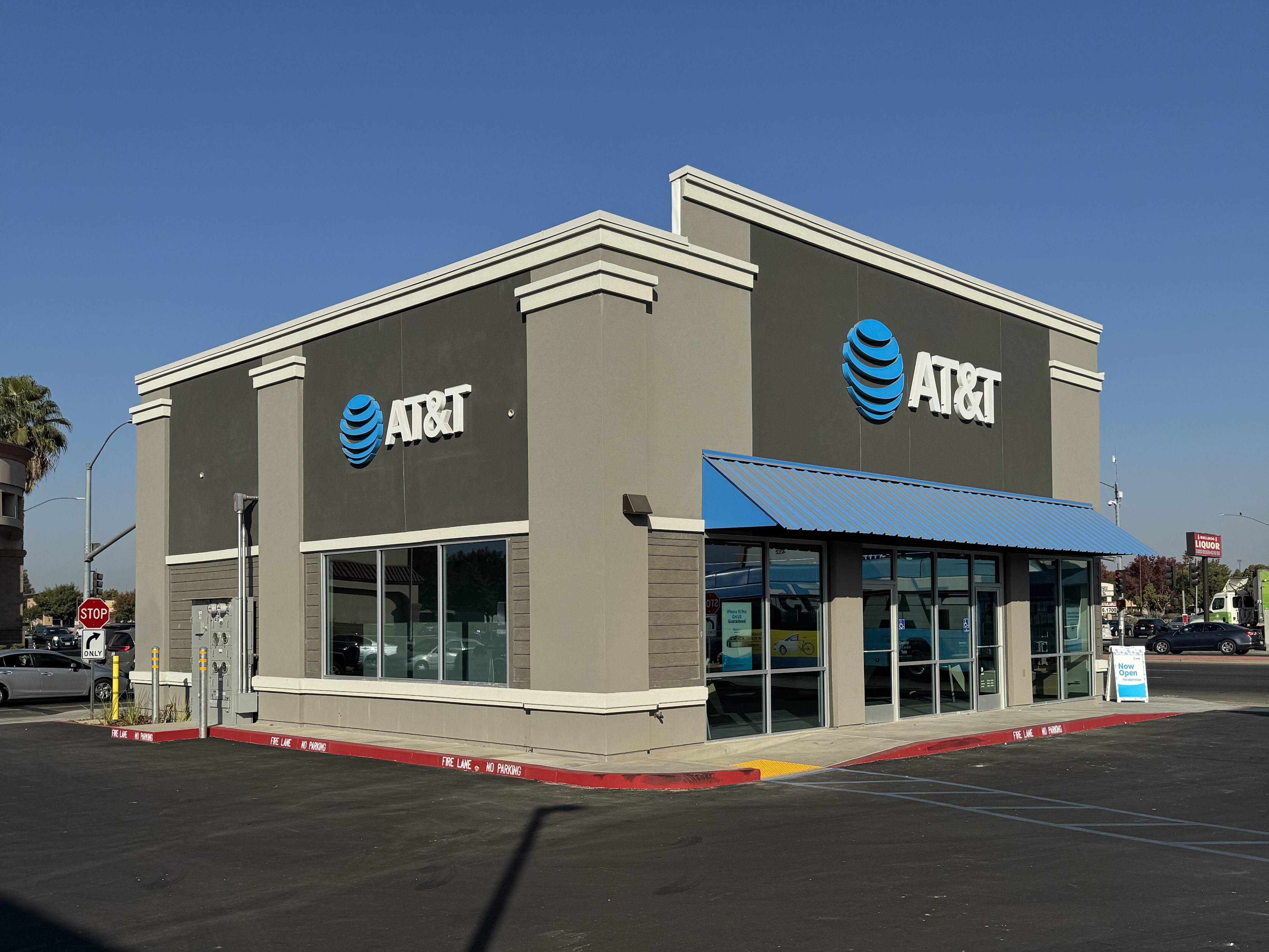 Ups Store Fresno - uaffwn4