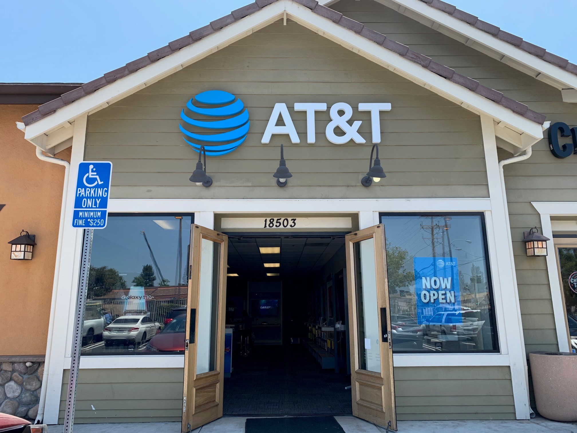 AT&T Yorba Linda Cell Phones, Wireless Plans & Accessories 18503 Yorba Linda Blvd, Yorba