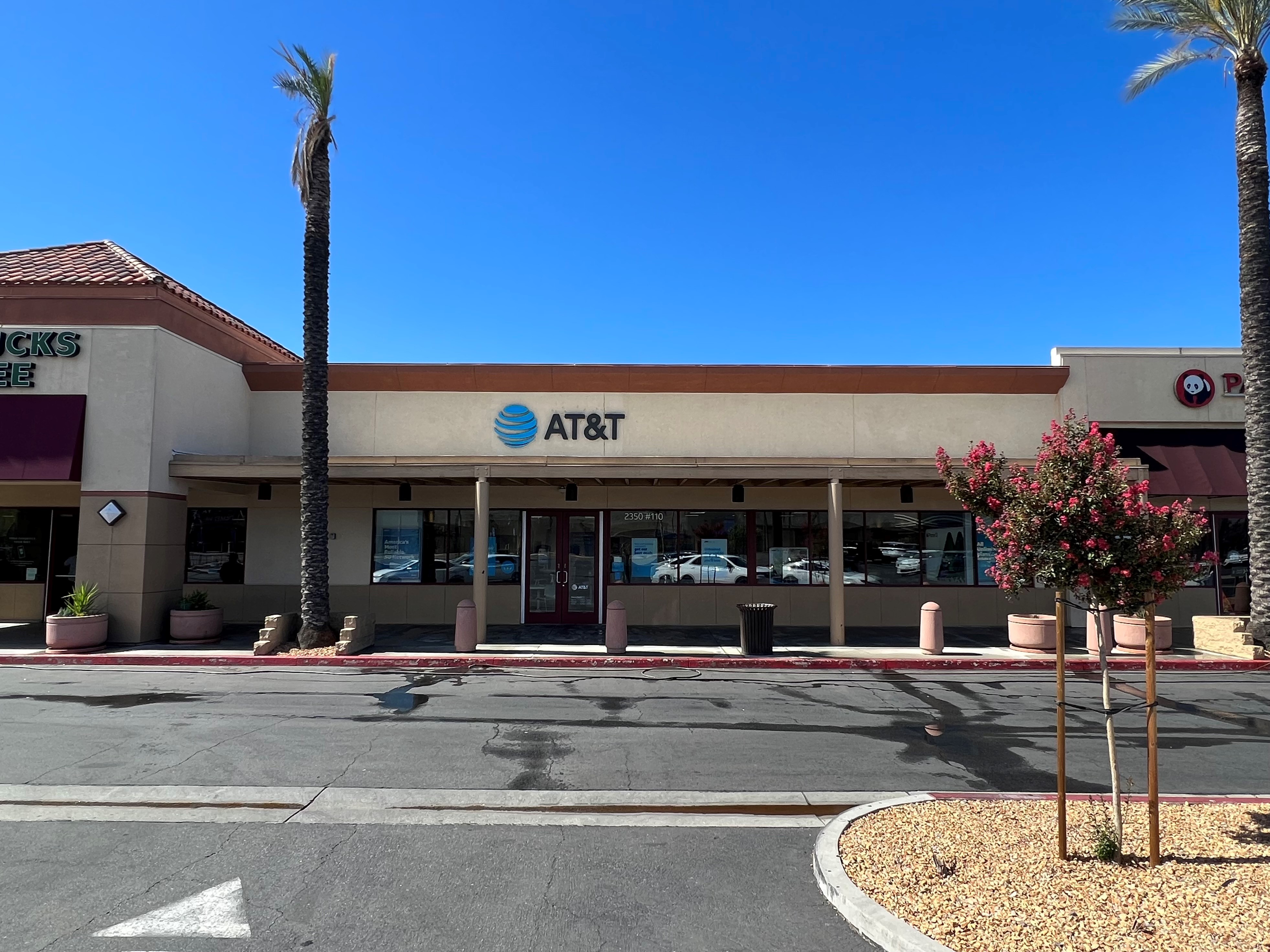AT&T Hemet Valley Mall Cell Phones, Wireless Plans & Accessories