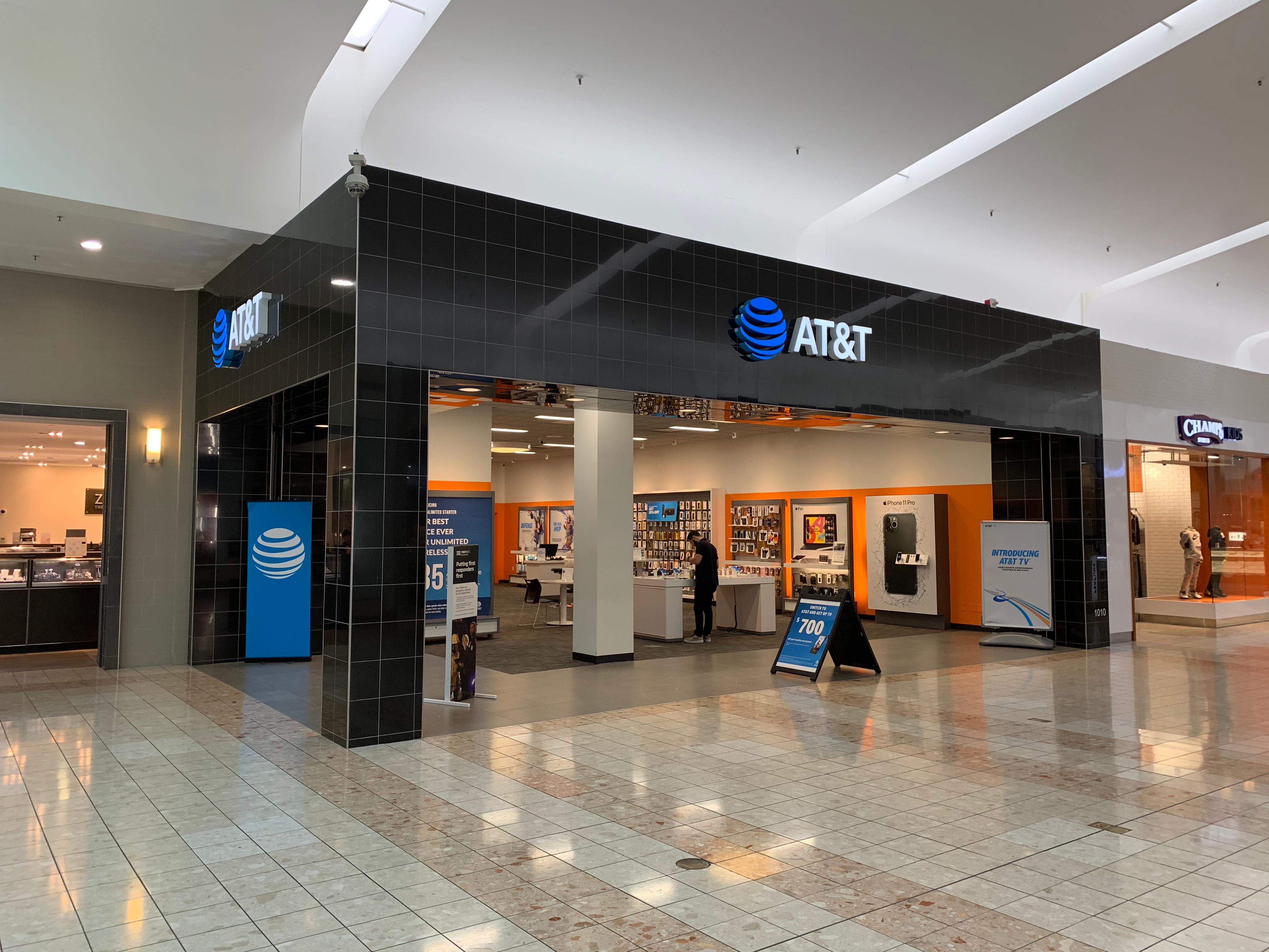 AT&T Westfield Southcenter Mall Cell Phones, Wireless Plans