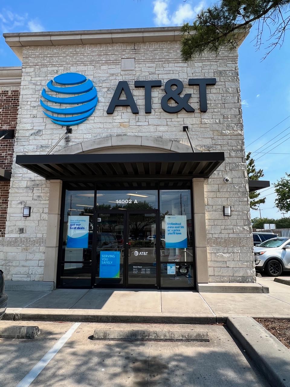 AT&T Tomball Cell Phones, Wireless Plans & Accessories 14002 FM 2920, Tomball, TX AT&T Store