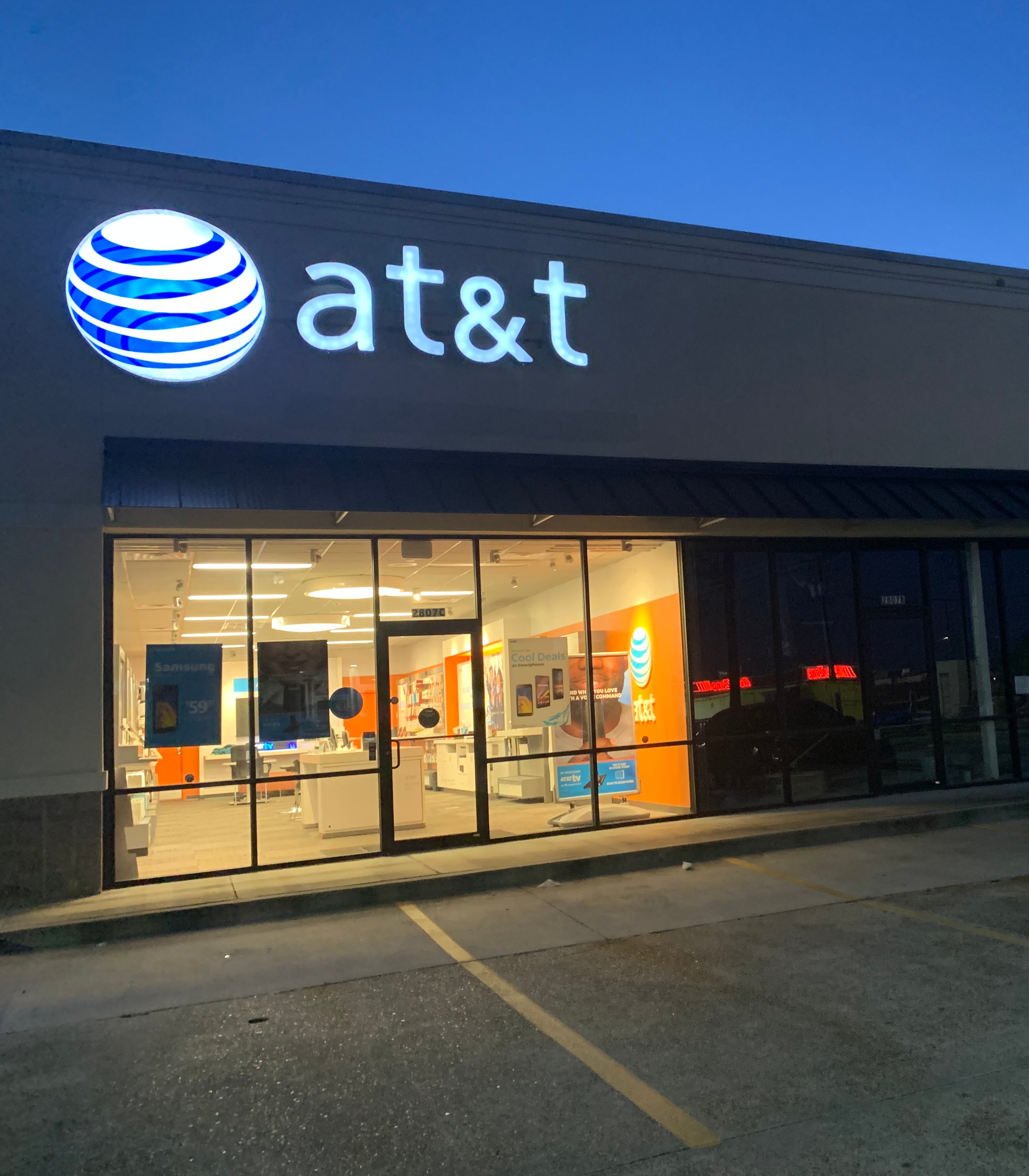 AT&T Hammond | Cell Phones, Wireless Plans & Accessories | 2807 W ...