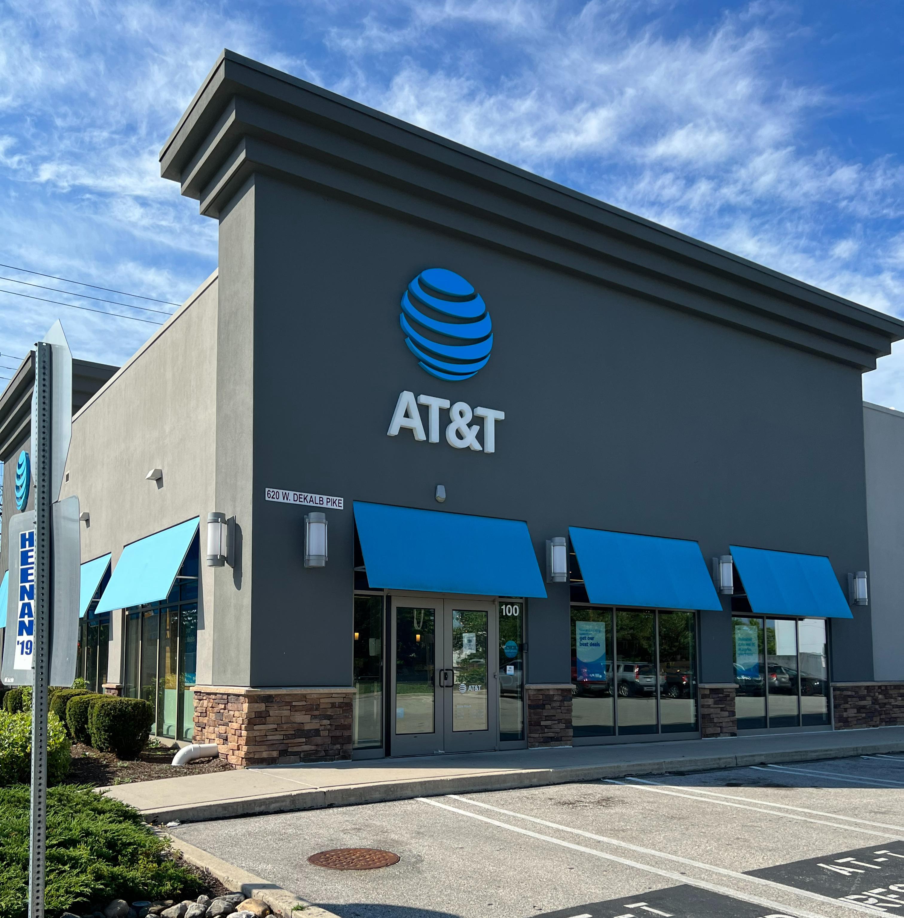 AT&T King of Prussia Cell Phones, Wireless Plans & Accessories 620
