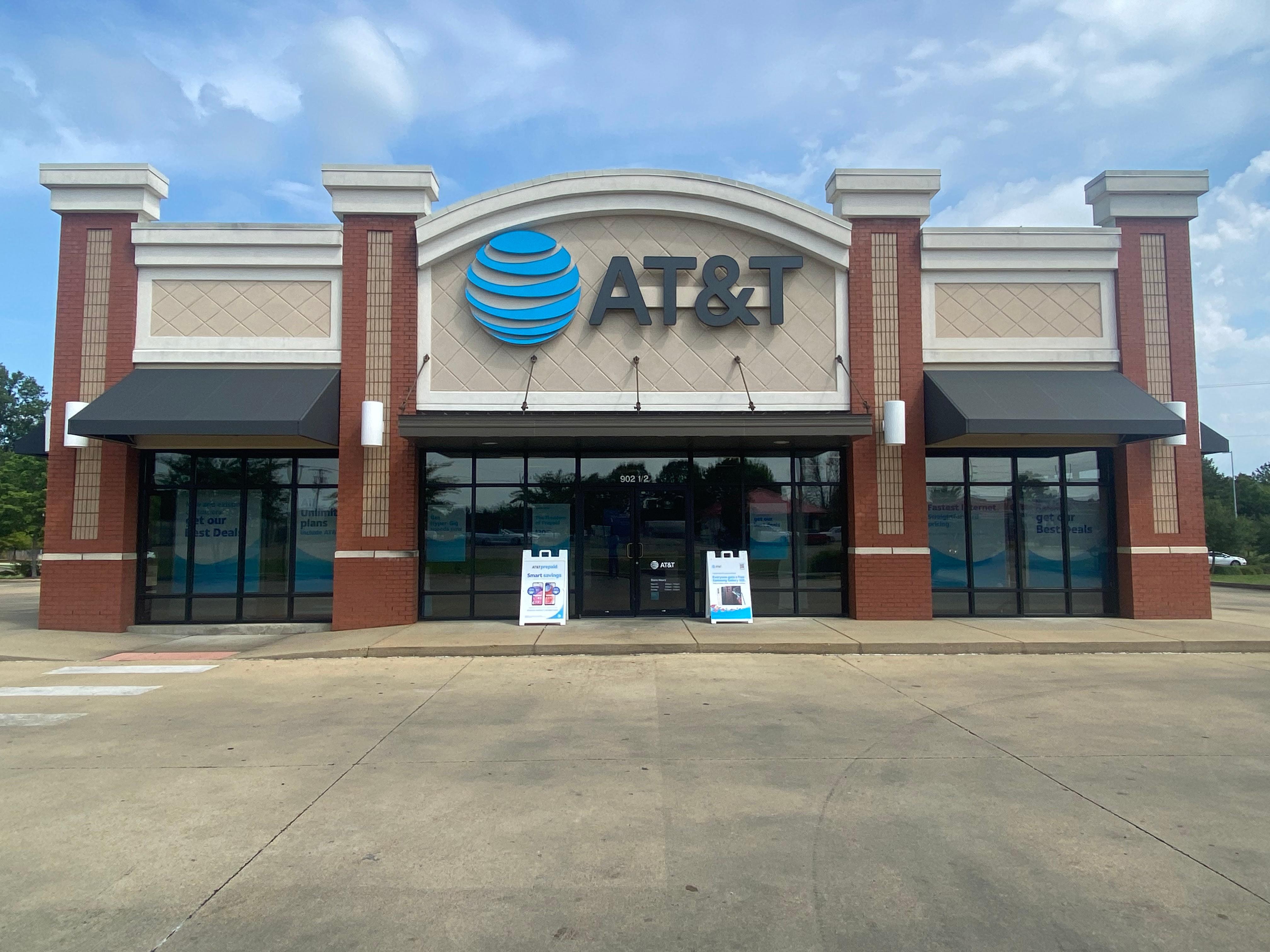 AT&T Starkville Cell Phones, Wireless Plans & Accessories 902 1/2