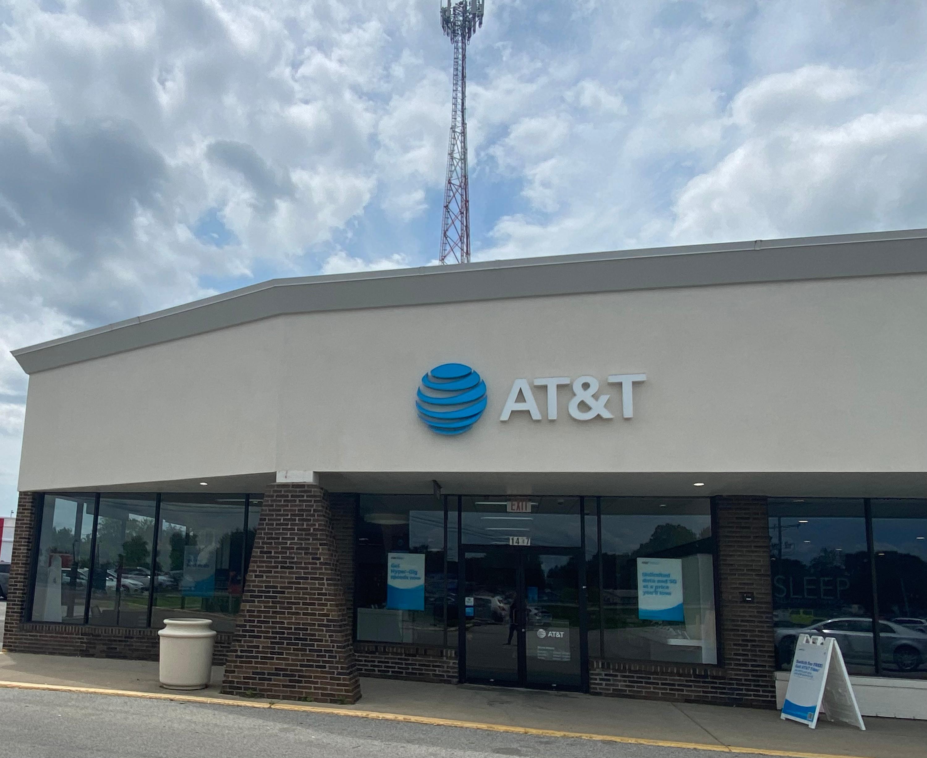 AT&T Kokomo Cell Phones, Wireless Plans & Accessories 1437 S Reed
