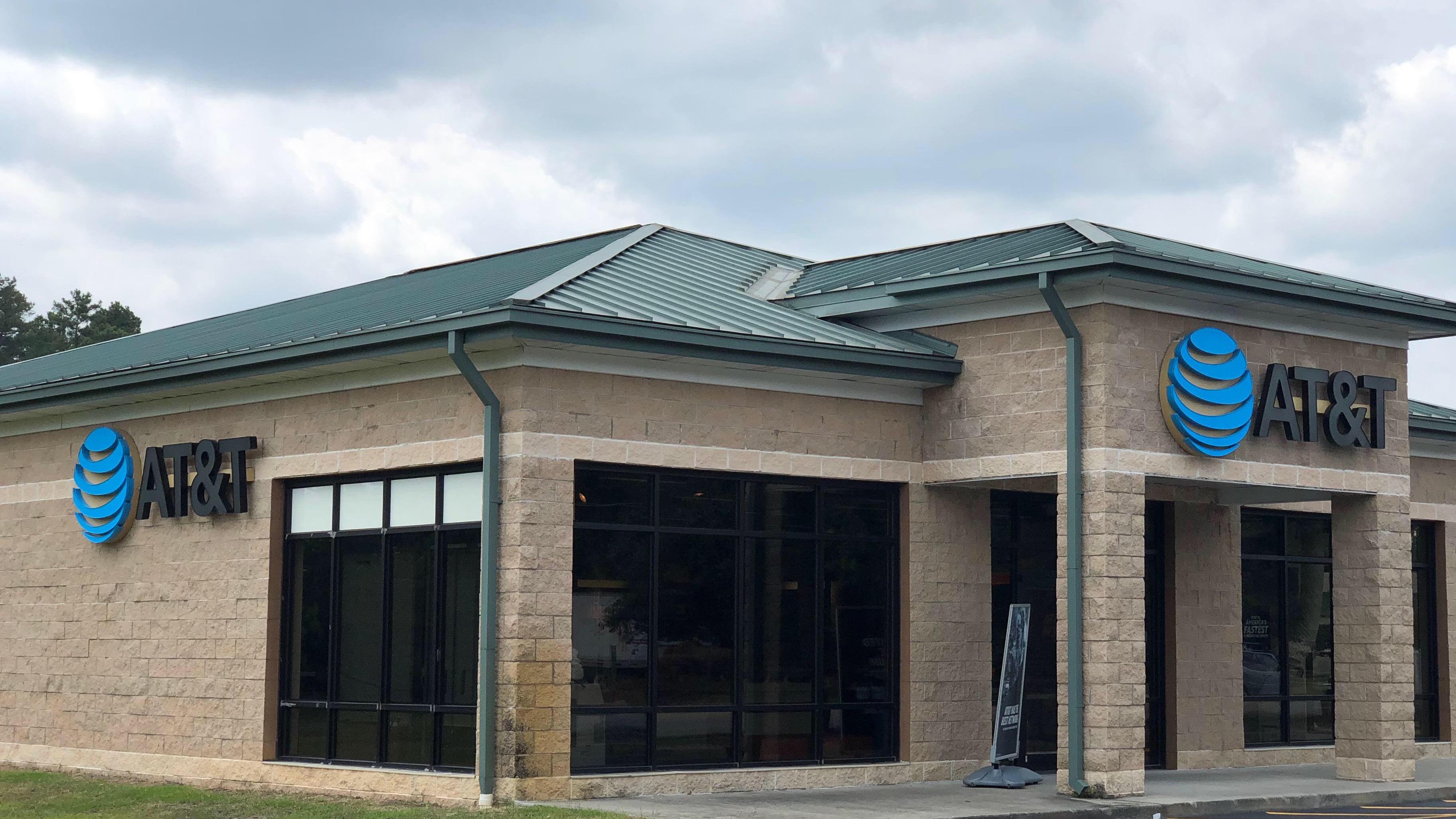 AT&T Pinewood Village | Cell Phones, Wireless Plans & Accessories | 430 ...