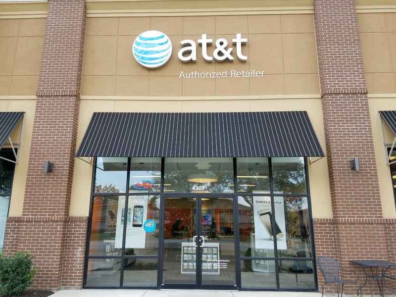 AT&T Far Hills Avenue | Cell Phones, Wireless Plans & Accessories ...