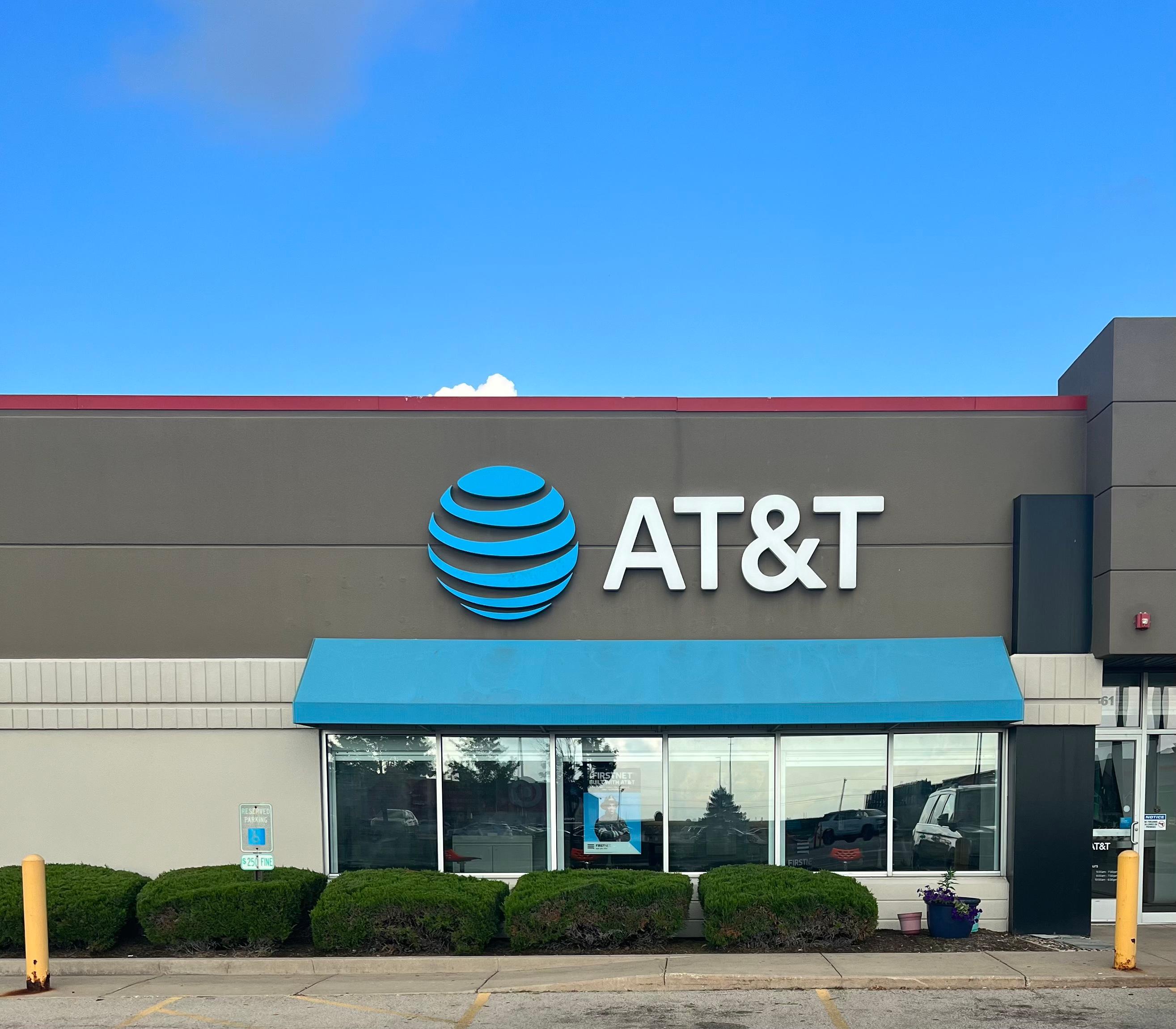 AT&T Peru | Cell Phones, Wireless Plans & Accessories | 4361 Venture ...