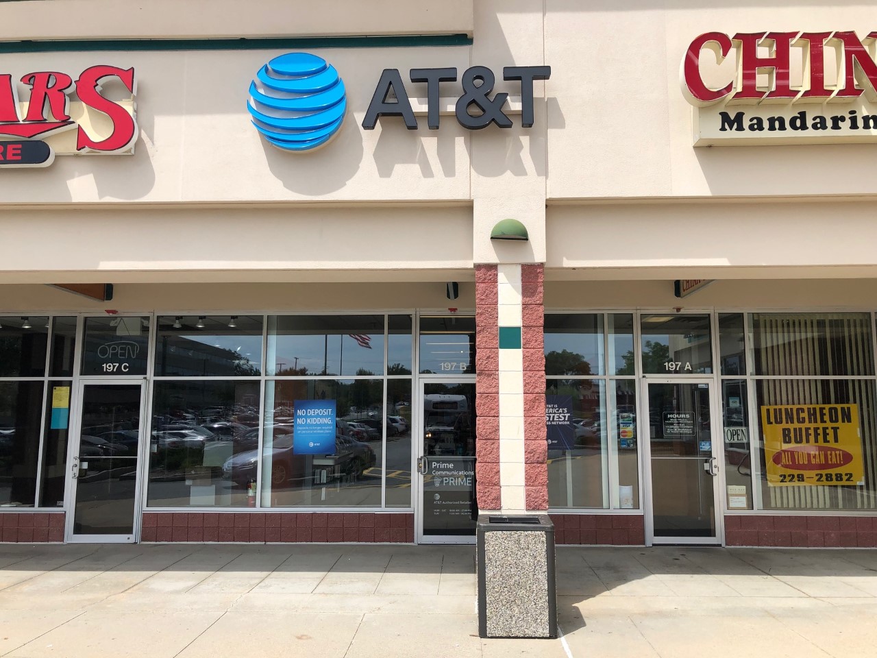 AT&T Marlborough Cell Phones, Wireless Plans & Accessories 197B