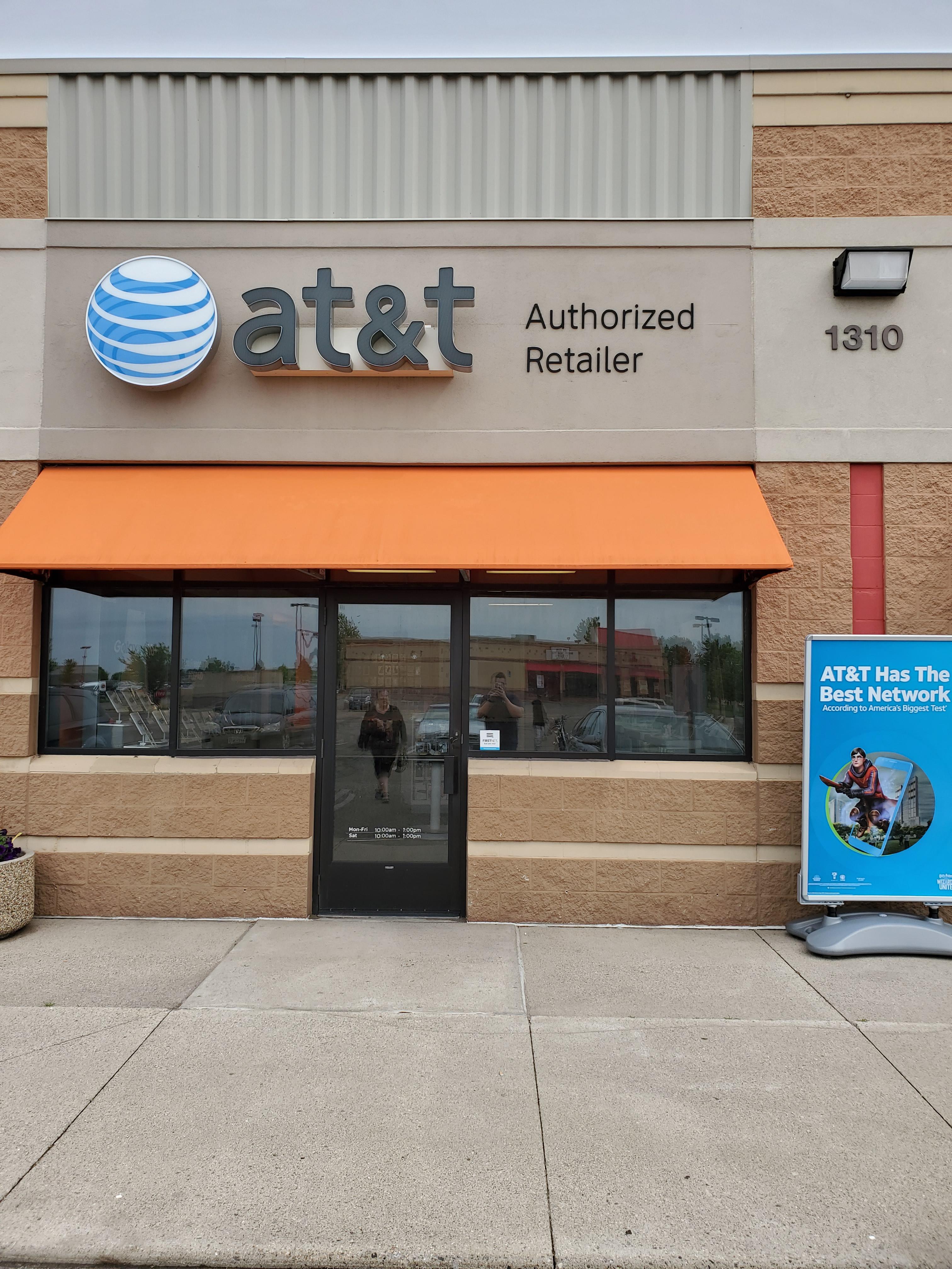 AT&T Hutchinson Cell Phones, Wireless Plans & Accessories 1310 Hwy